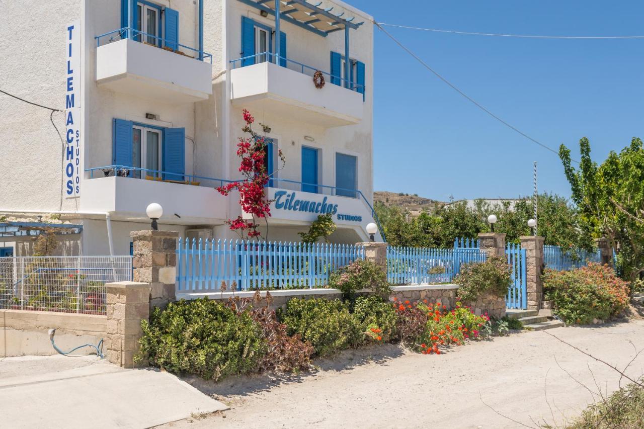 Tilemachos Rooms & Studios Adamantas  Екстериор снимка